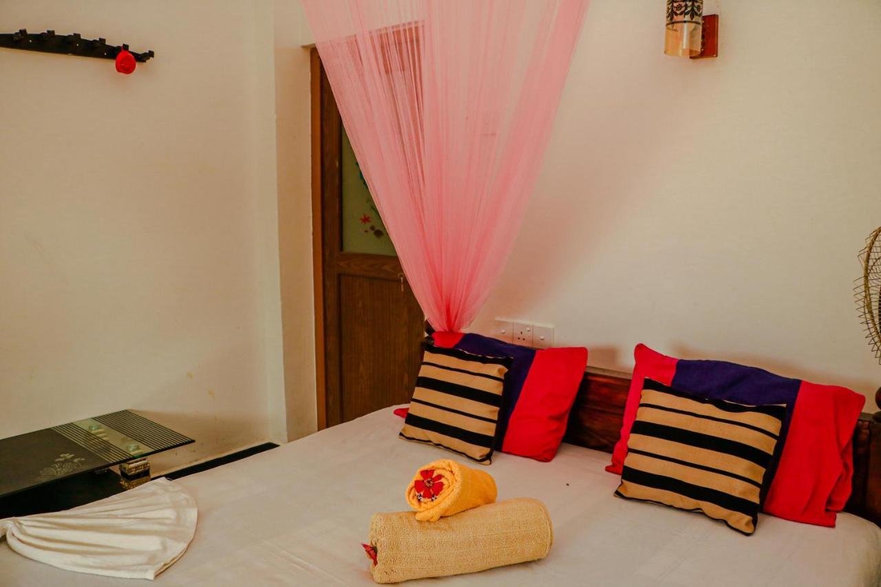 Sigiri Gayani Home Stay Сигирия Экстерьер фото